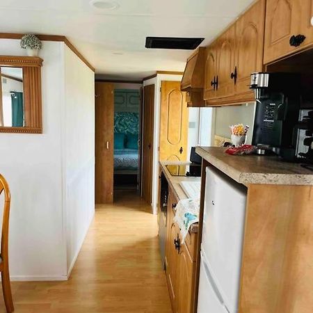 La Houssaye-en-Brie Chalet Dans La Foret Proche Disney מראה חיצוני תמונה