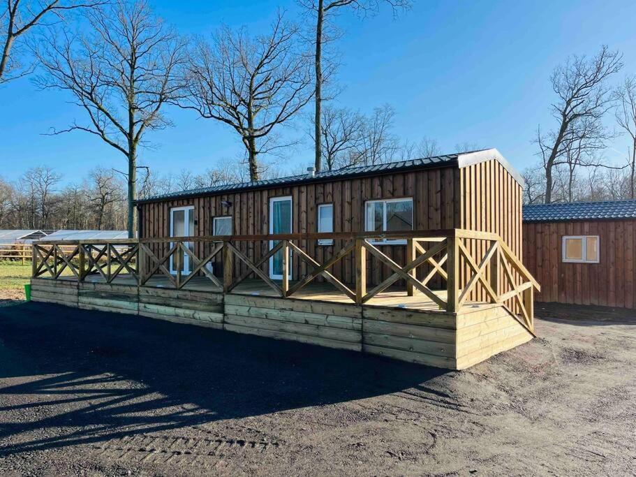 La Houssaye-en-Brie Chalet Dans La Foret Proche Disney מראה חיצוני תמונה